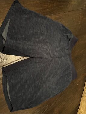 lululemon athletica Men's Heathered Dark Blue Athletic Shorts